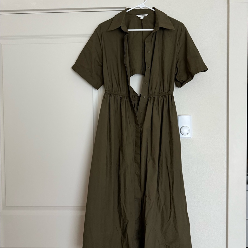 Banana Republic Olive Green Short-Sleeve Midi Dress
